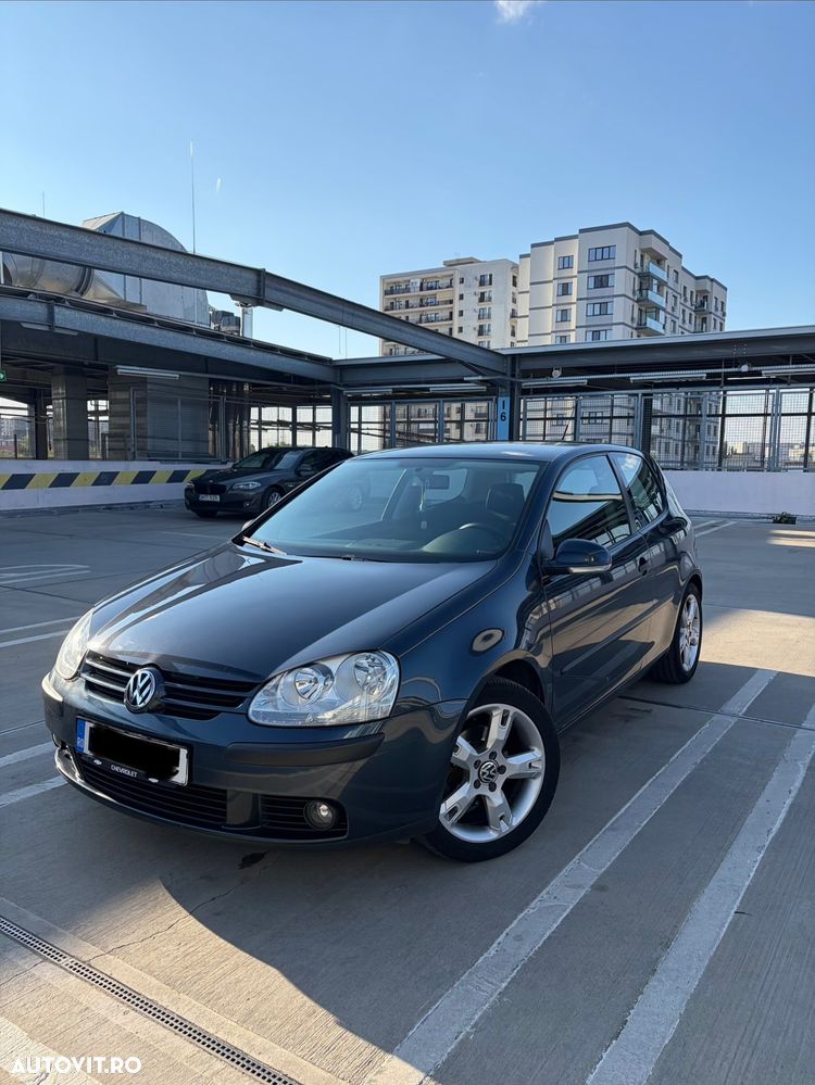 Volkswagen Golf 1.6 Comfortline - 1