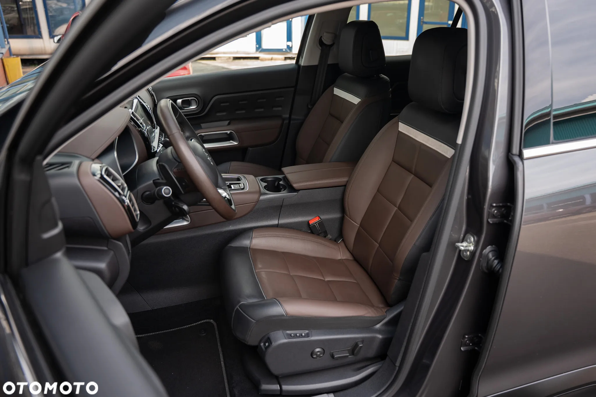 Citroën C5 Aircross 1.6 PureTech Shine EAT8 - 20