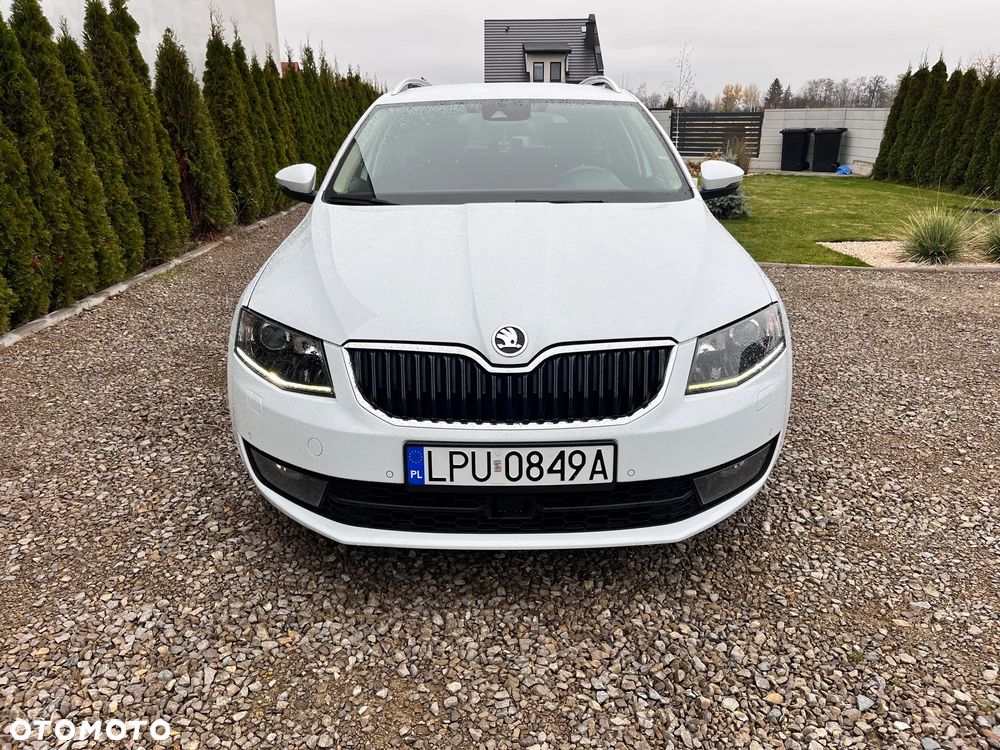 Skoda Octavia 2.0 TDI L&K DSG - 3