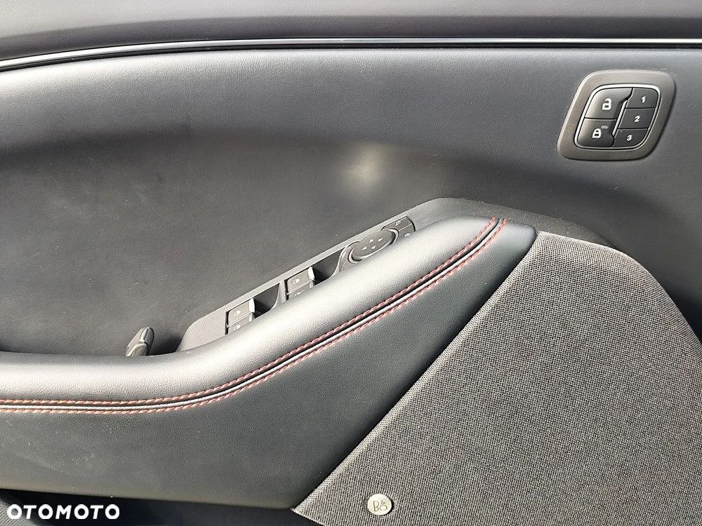 Ford Mustang Mach-E 91 kWh AWD Premium - 16