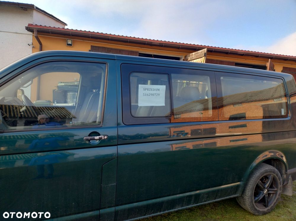Volkswagen Transporter - 2