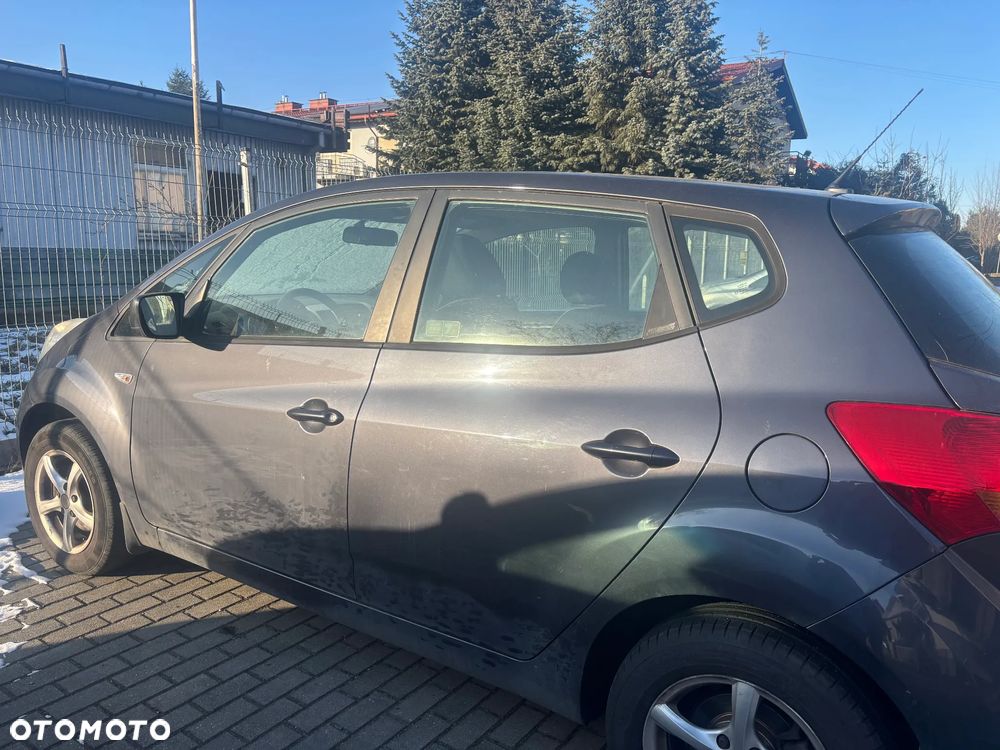 Kia Venga 1.4 L - 9