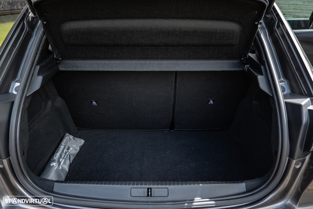 Peugeot 208 1.2 PureTech Allure Pack - 11