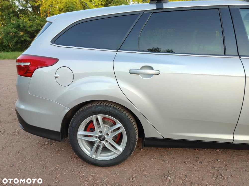 Ford Focus 1.5 EcoBoost Titanium ASS - 10