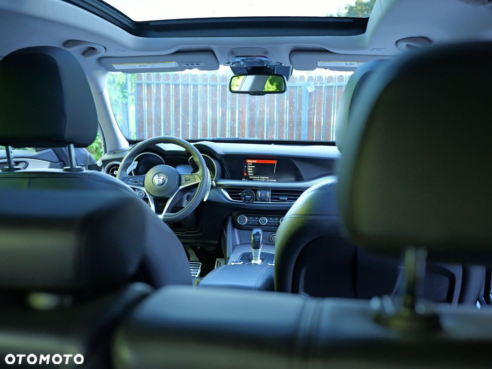 Alfa Romeo Stelvio 2.0 Turbo Super Q4 - 23