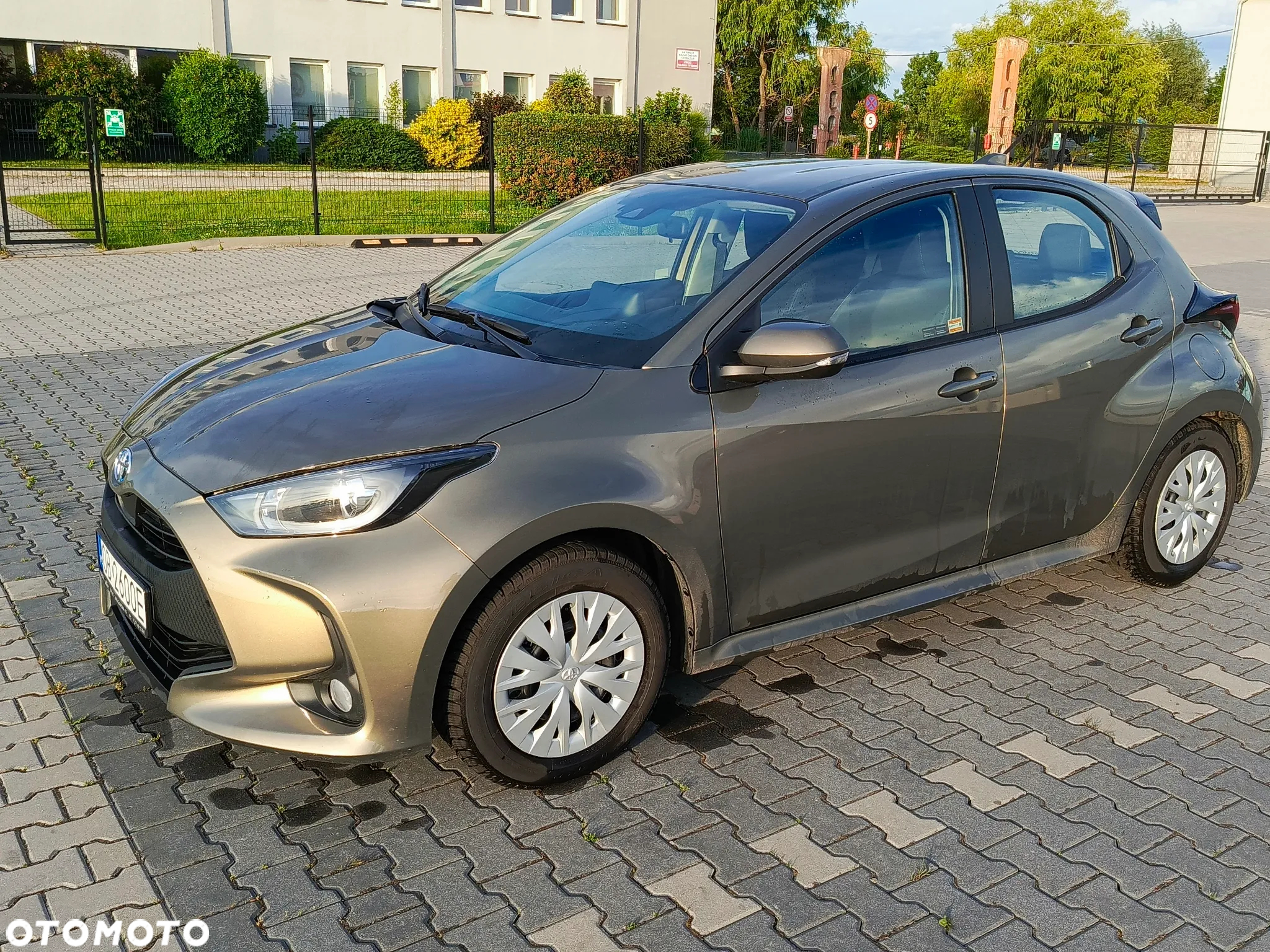 Toyota Yaris Hybrid 1.5 Comfort - 8