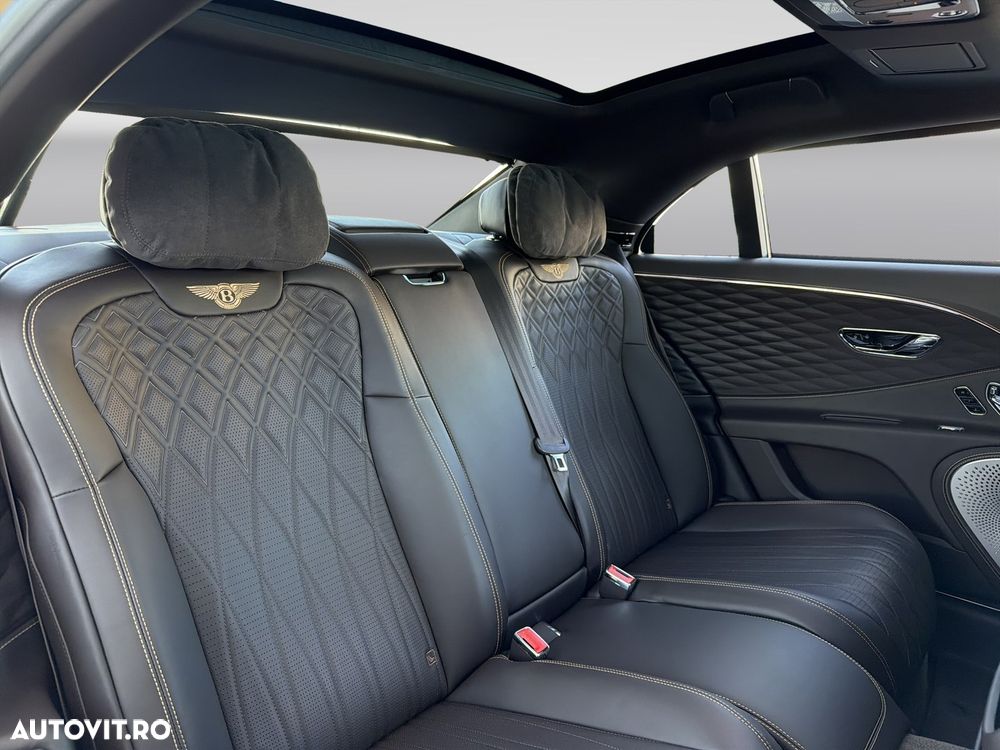 Bentley Flying Spur Standard - 13