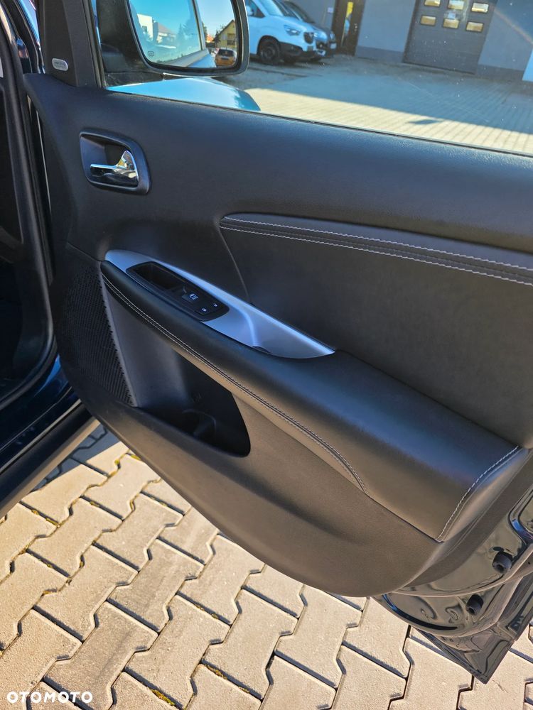 Fiat Freemont 2.0 Multijet 16V DPF Automatik Allrad My - 23