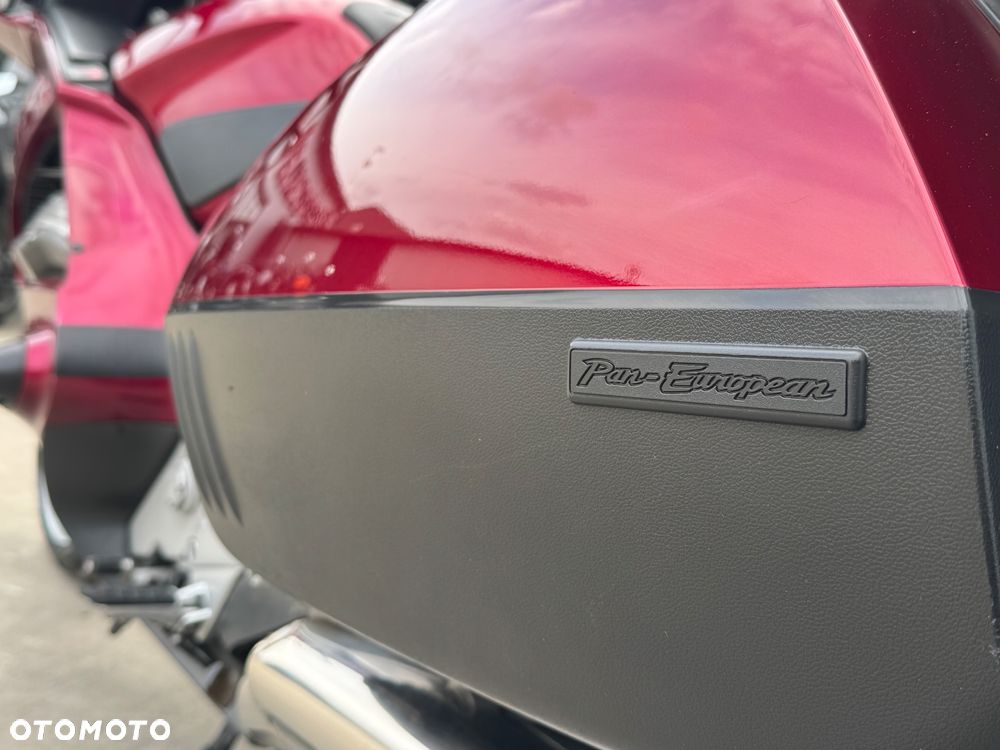 Honda ST - 25