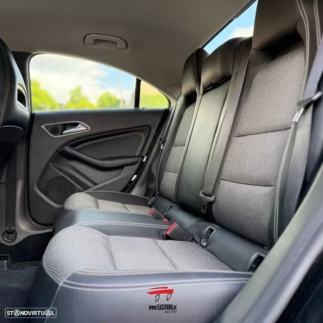 Mercedes-Benz CLA 180 d Urban - 10