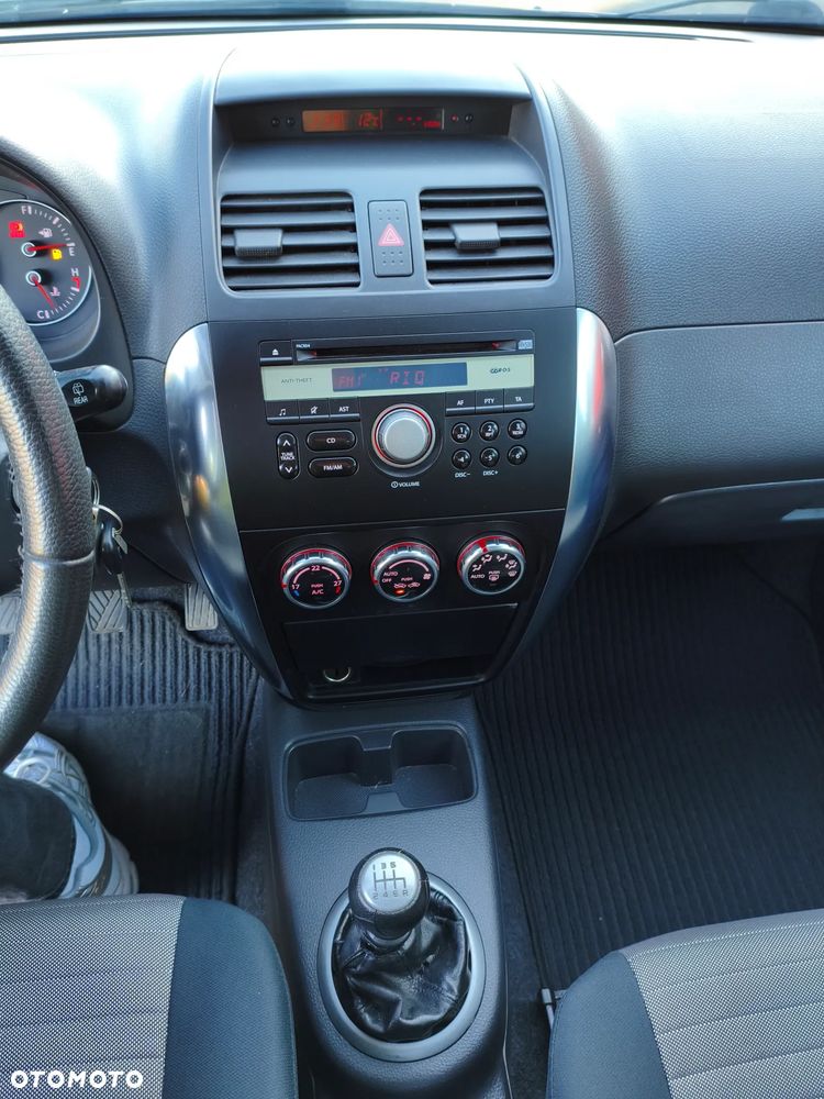 Fiat Sedici 1.9 Multijet DPF 4x4 Dynamic - 23