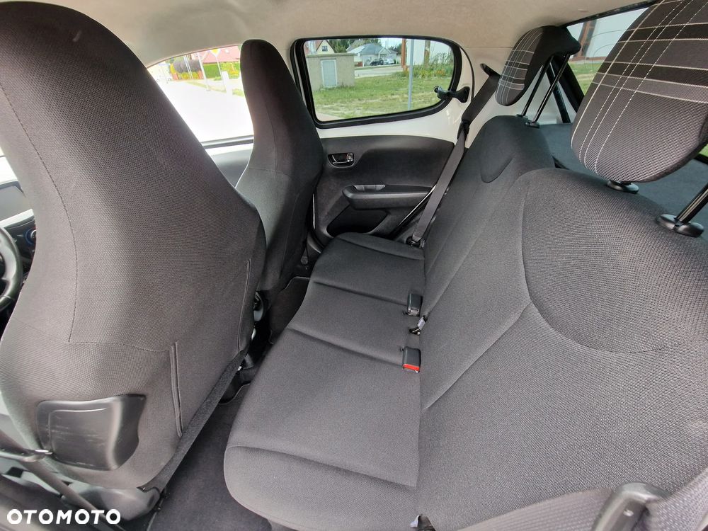 Peugeot 108 - 15