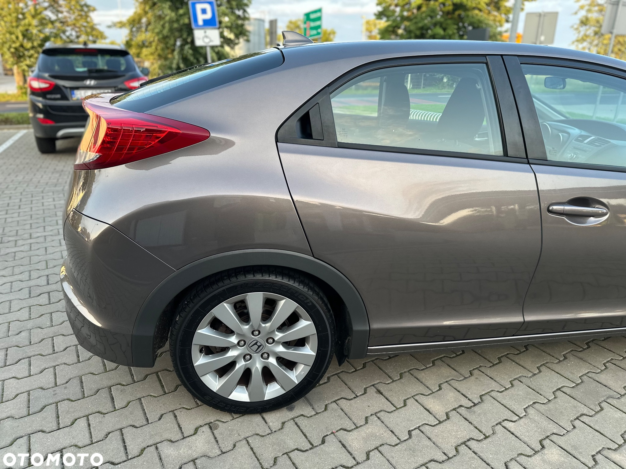 Honda Civic 1.8 i-VTEC Sport - 7