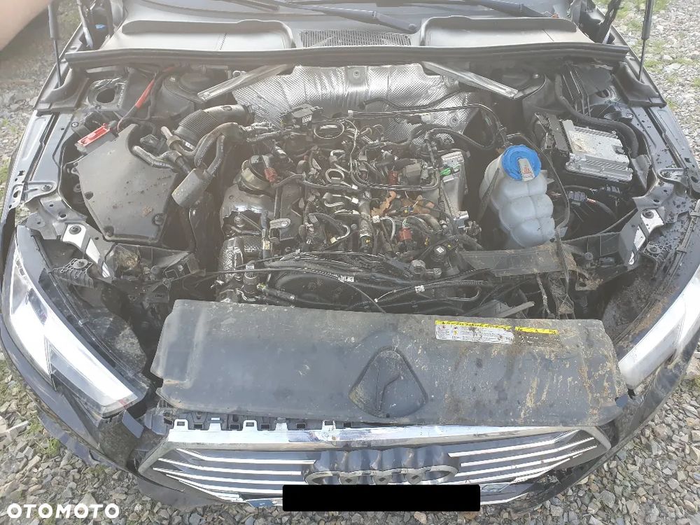 Audi A4 Avant 2.0 TDI Design S tronic - 9