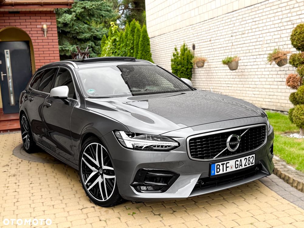 Volvo V90 D5 AWD Geartronic R Design - 1