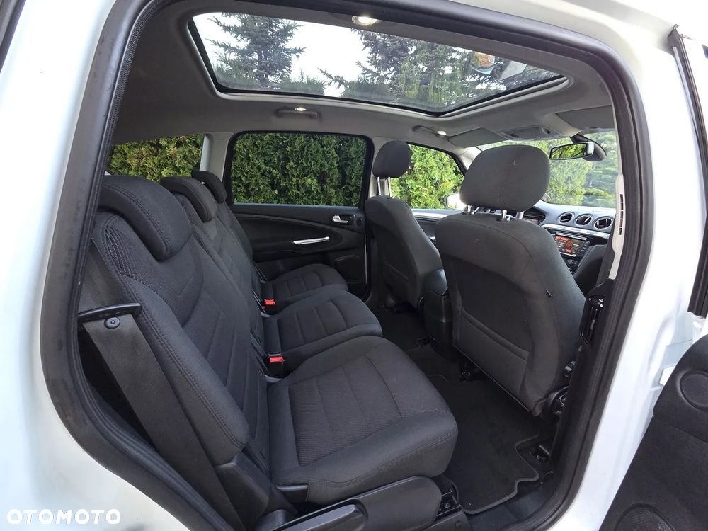 Ford S-Max 2.0 TDCi DPF Titanium - 12