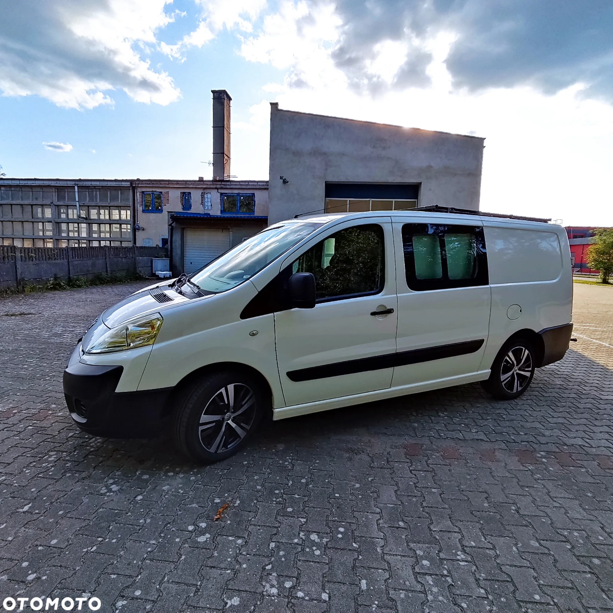 Peugeot Expert Tepee 2.0 HDi L2 Premium - 3