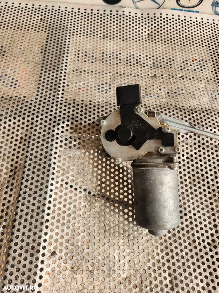 Motoras Stergatoare Fata Audi A1 8X Cod 8X - 2