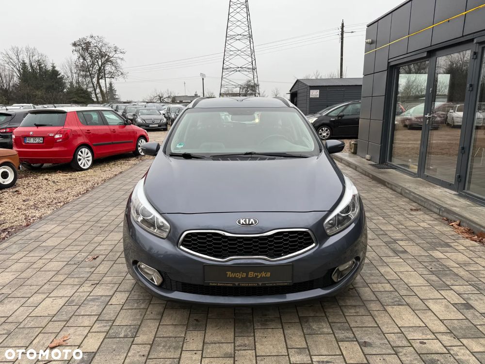 Kia Ceed 1.6 GDI ISG Spirit - 7