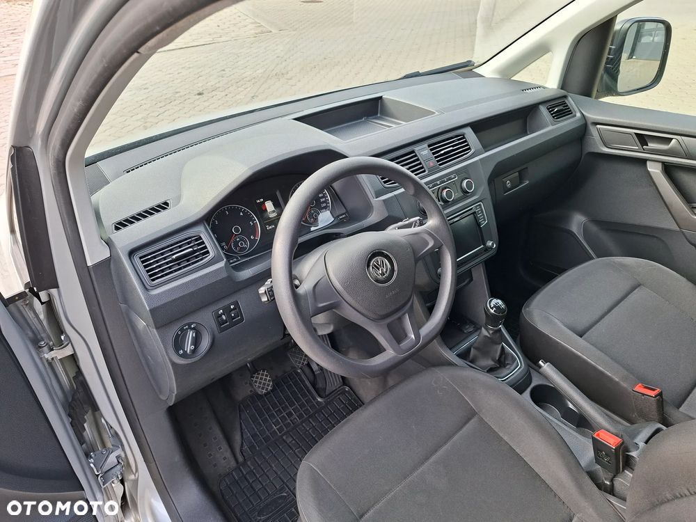Volkswagen Caddy - 12