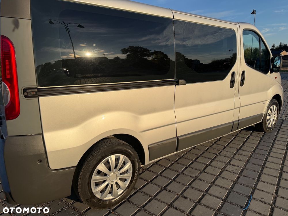 Opel Vivaro - 6