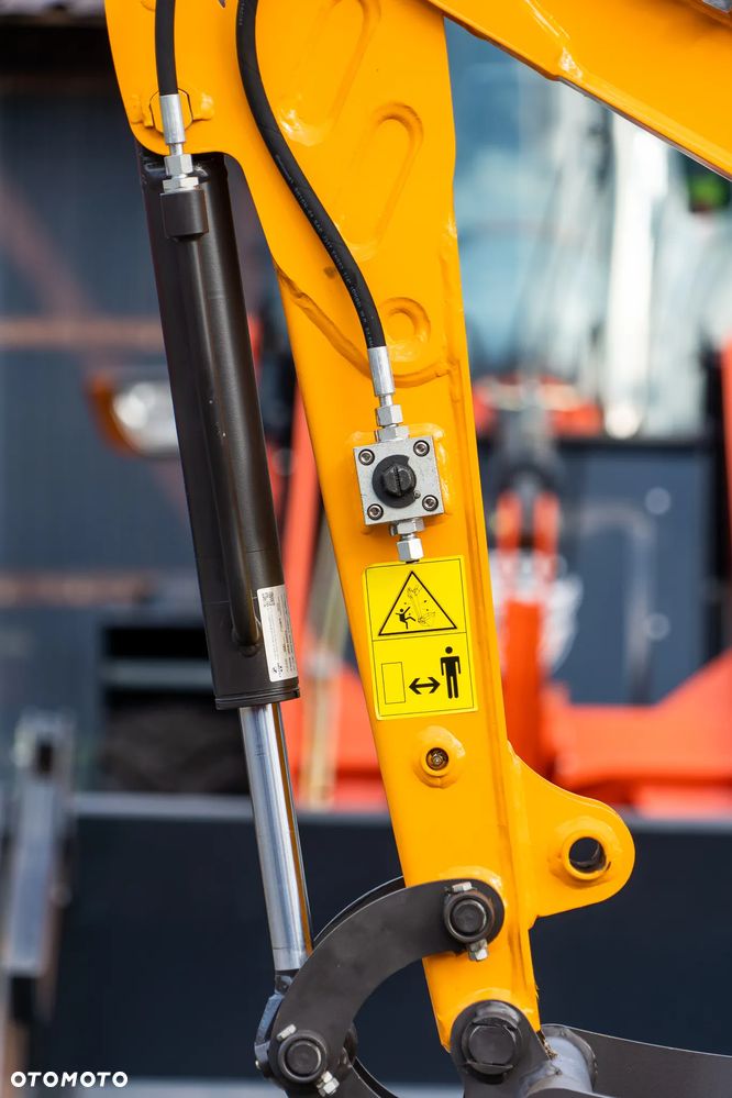 Kingway VIP 12 KUBOTA engine rozsuwane gąsienice + dodatki - 12