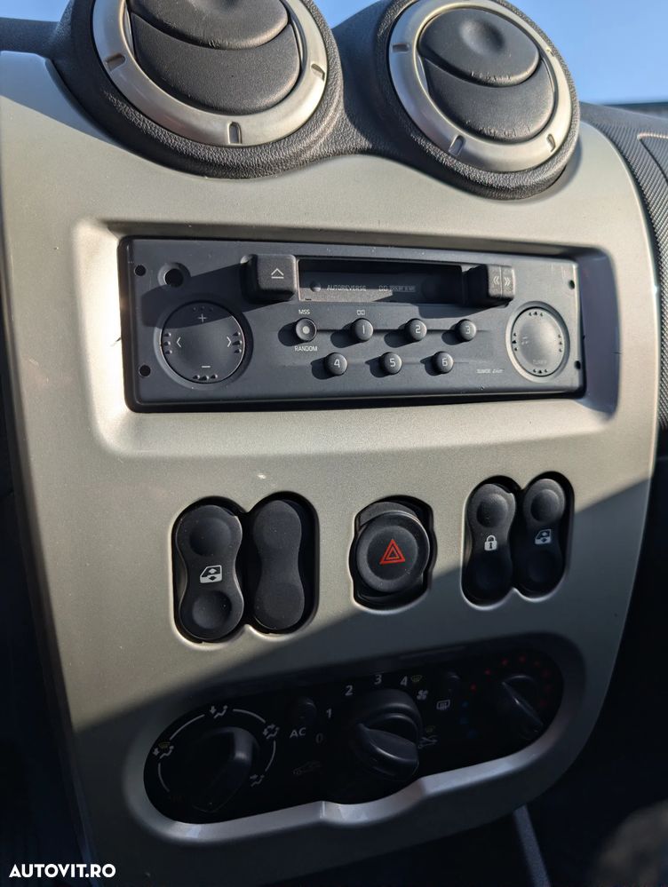 Dacia Logan 1.5 dCi Ambiance - 25