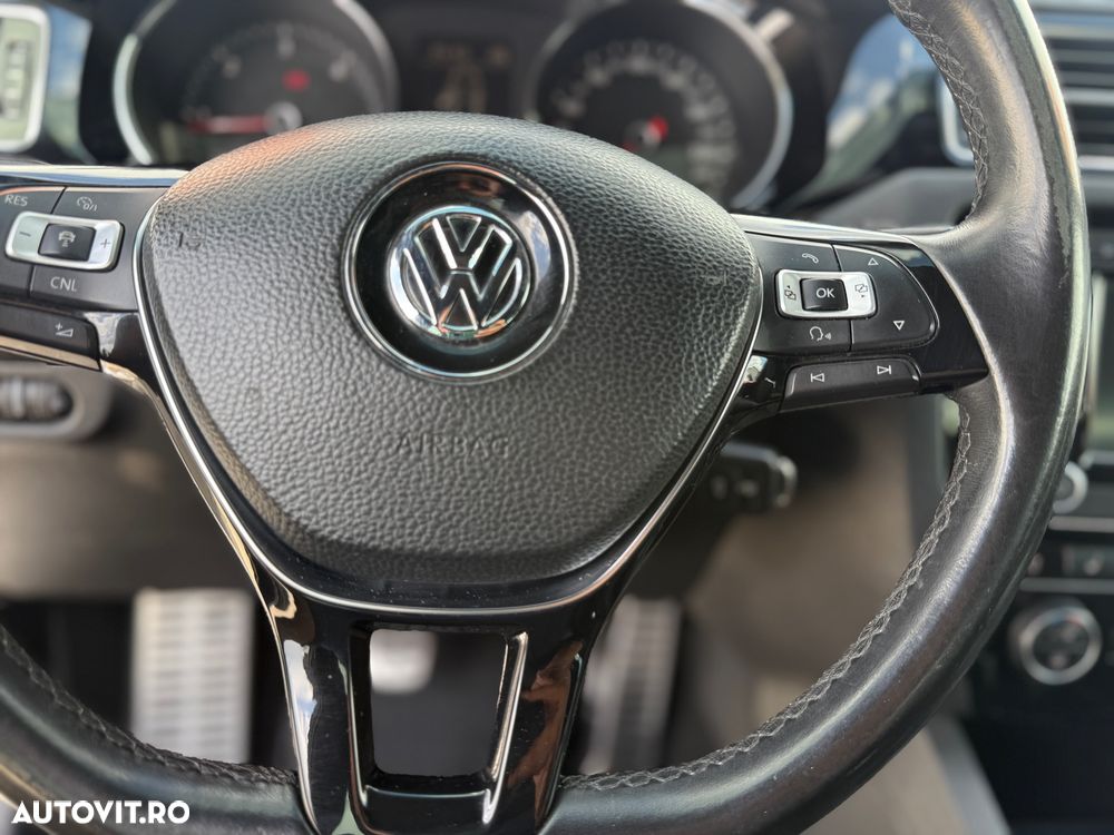 Volkswagen Jetta 2.0 TDI BlueMotion Technologie - 7