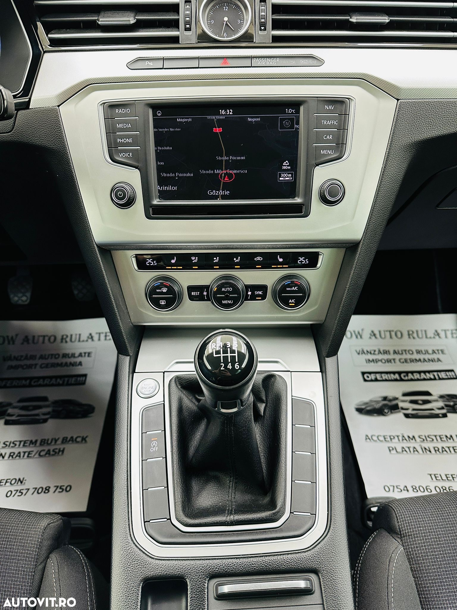 Volkswagen Passat - 32