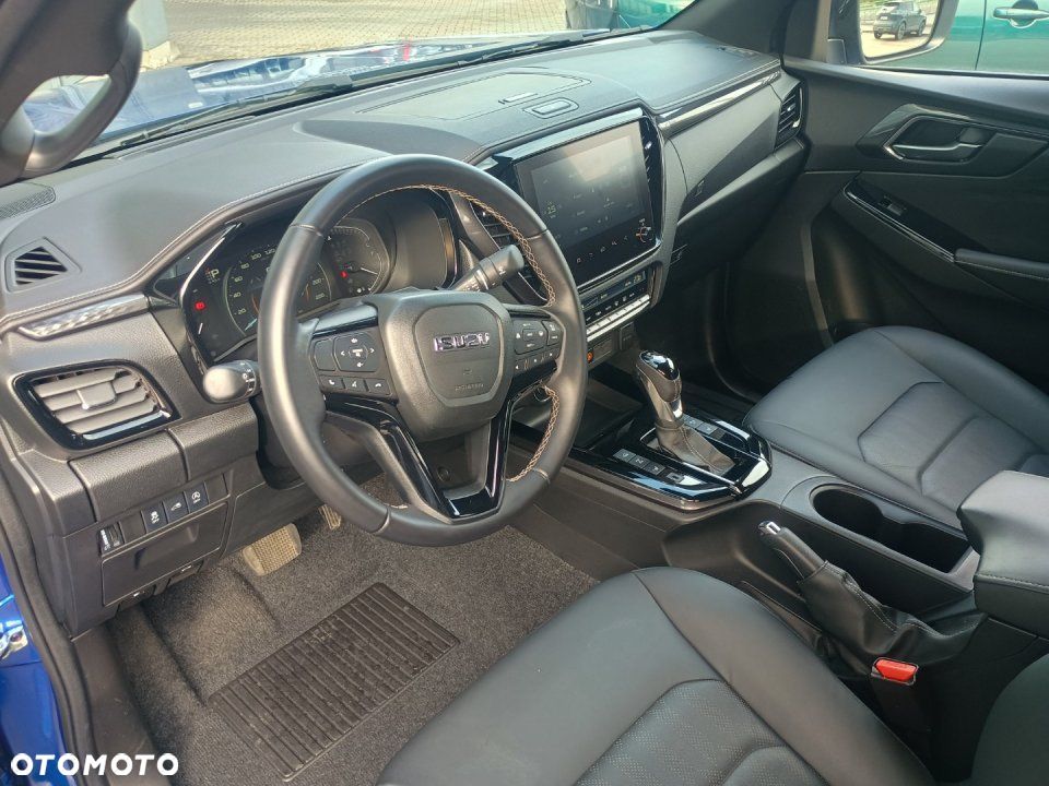 Isuzu D-Max - 9
