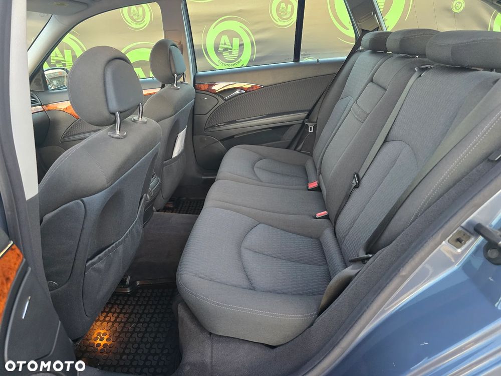 Mercedes-Benz Klasa E - 15