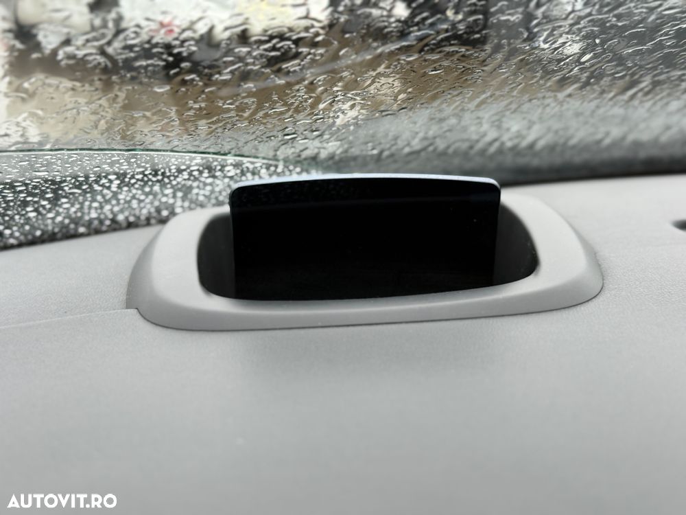 Peugeot 508 RXH Hybrid4 - 17