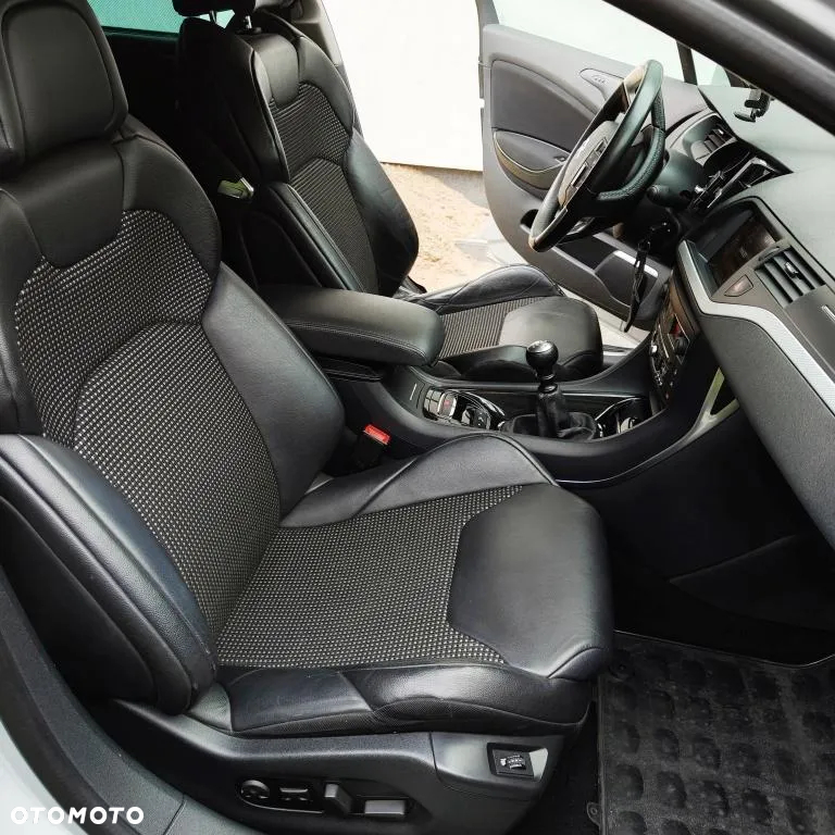 Citroën C5 2.0 HDi Exclusive - 19