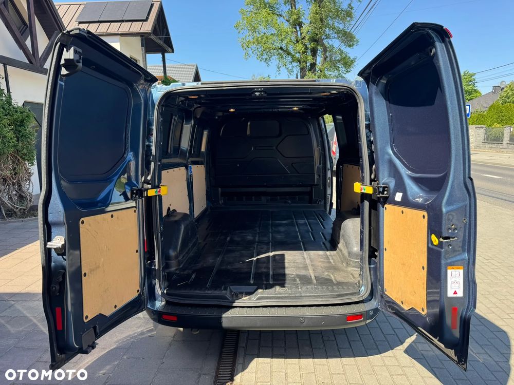 Ford Transit Custom - 8