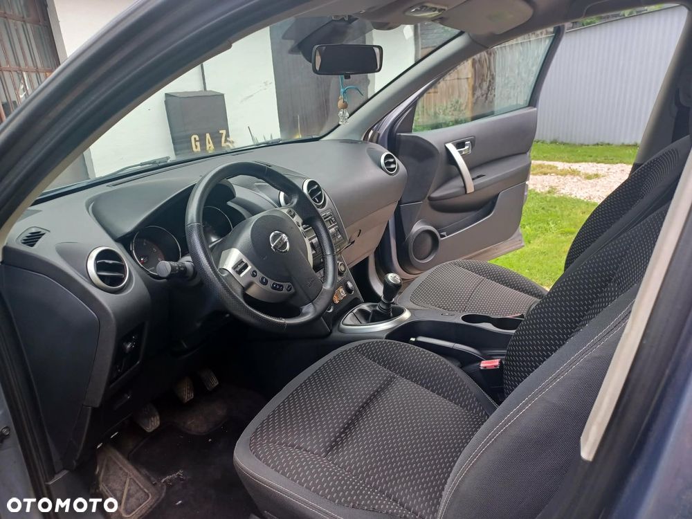 Nissan Qashqai 1.5 dCi Tekna - 4