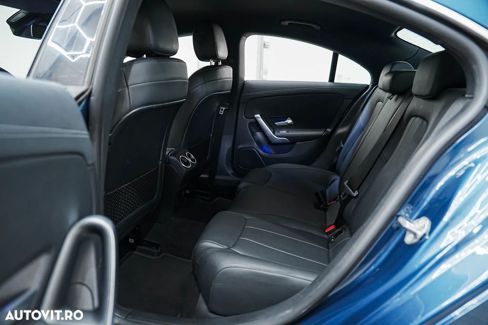 Mercedes-Benz CLA 200 7G-DCT Edition Progressive Line - 9