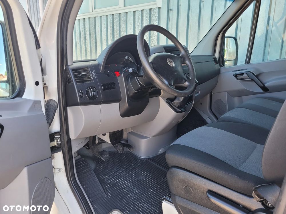 Volkswagen CRAFTER - 13
