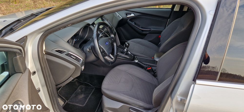 Ford Focus - 9
