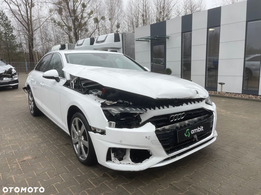 Audi A4 Limousine - 3