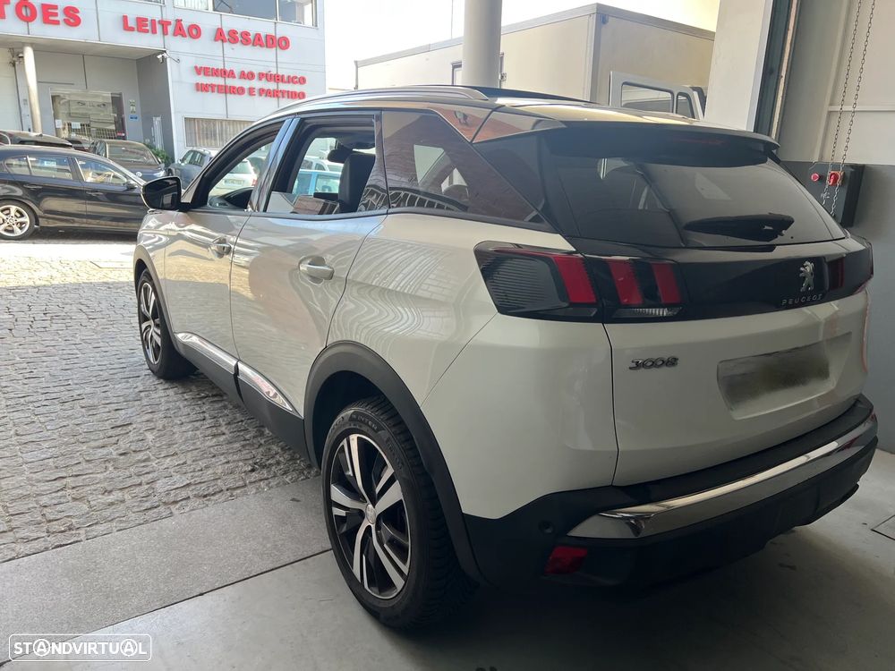 Peugeot 3008 PureTech 130 Stop & Start GPF EAT8 Allure - 15