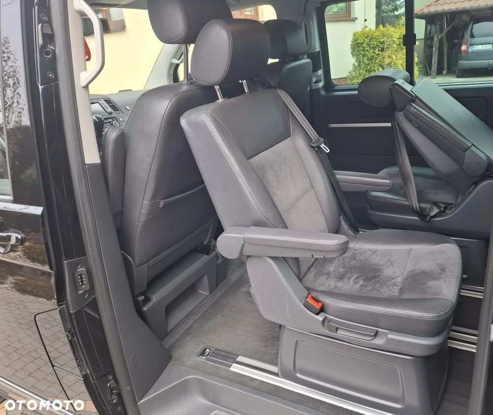 Volkswagen Multivan - 14