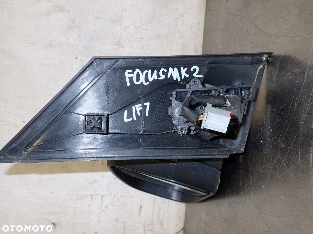 LUSTERKO LEWE ELEKTRYCZNE FORD FOCUS MK2 LIFT 1.6 - 6