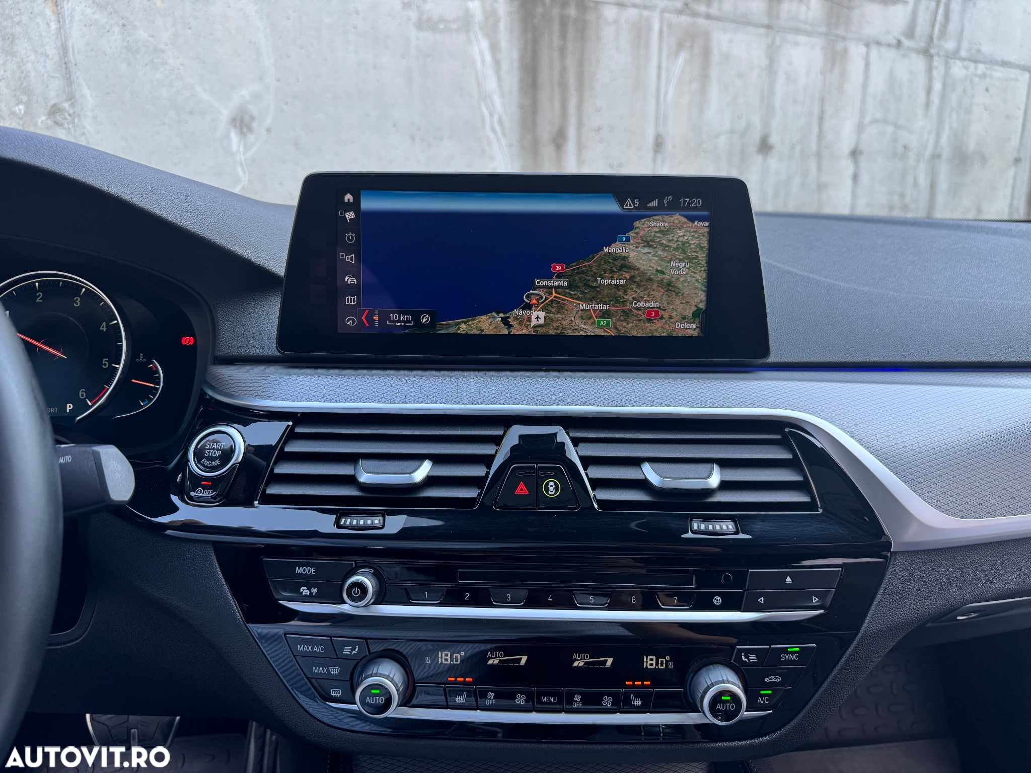 BMW Seria 5 530d xDrive Aut. - 26