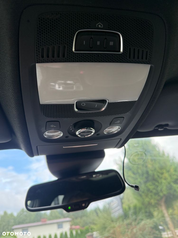 Audi A4 Avant 3.0 TDI Quattro Tiptronic - 23