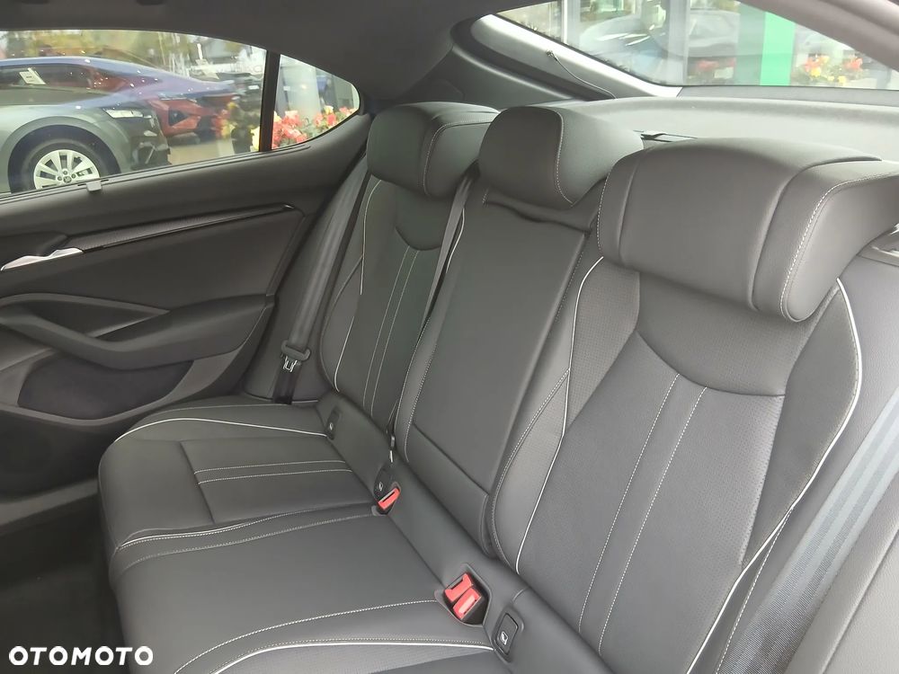 Skoda Superb 2.0 TSI Sportline DSG - 14