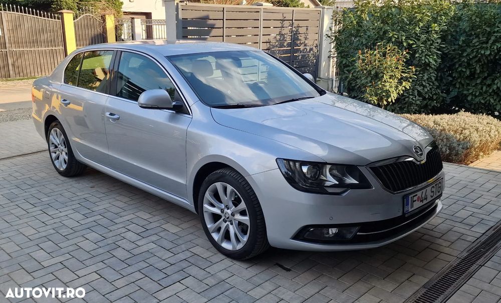 Skoda Superb 2.0 TDI Ambition - 16