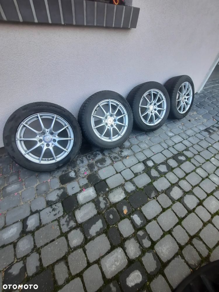 Mercedes-Benz CLA 200 7G-DCT AMG Line - 23