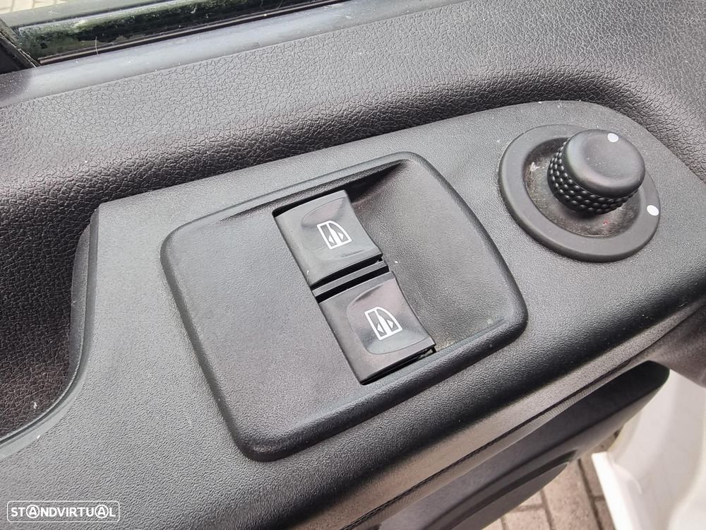 Renault Trafic 2.0 dCi L1H1 - IVA Dedutível - 14