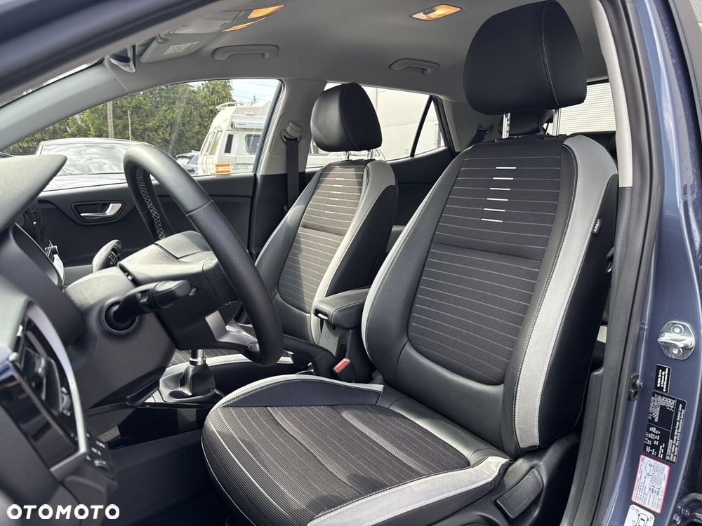 Kia Stonic 1.2 L - 16