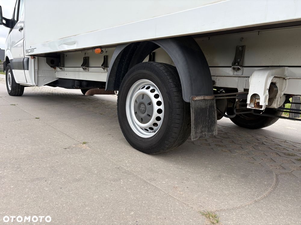 Volkswagen Crafter - 11